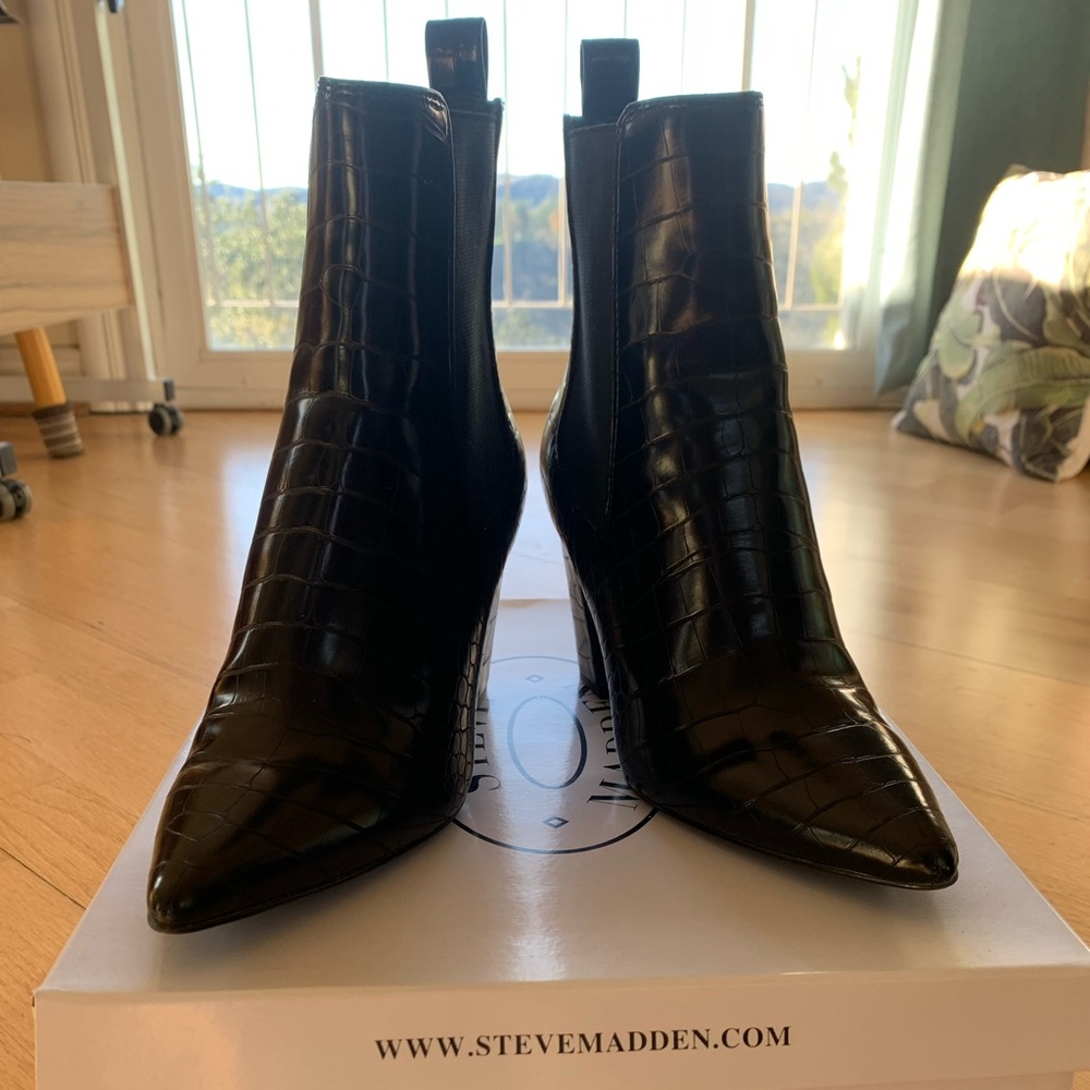 Steven Madden Subtle Boot #Size7 - image 4